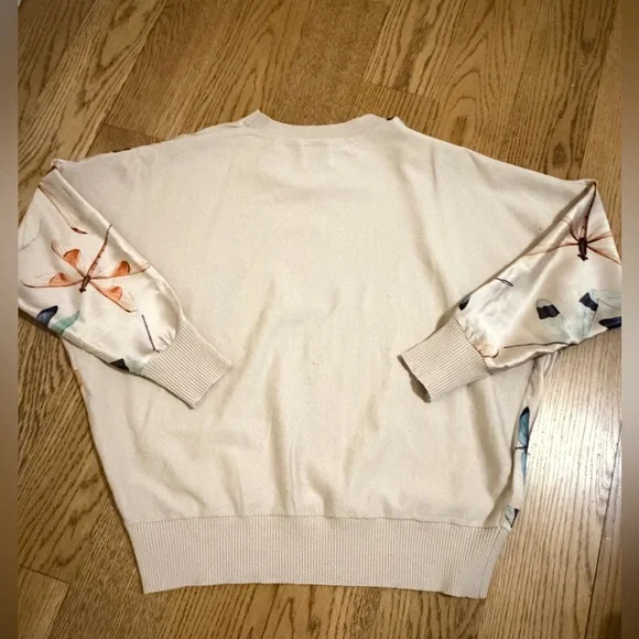 Sioni Multicolor Dragonfly Crewneck Sweater - Picture 9 of 10
